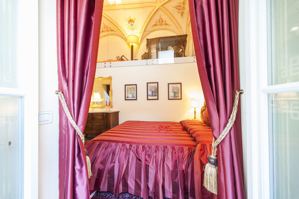 Residenza D'Epoca Palazzo Borghesi Bed & Breakfast Siena Ngoại thất bức ảnh